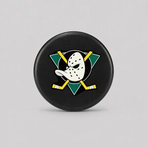 Vintage Mighty‎ Ducks of Anaheim Hockey Puck So Cal Hockey Logo Black NHL